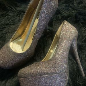 Glittery Heels.!